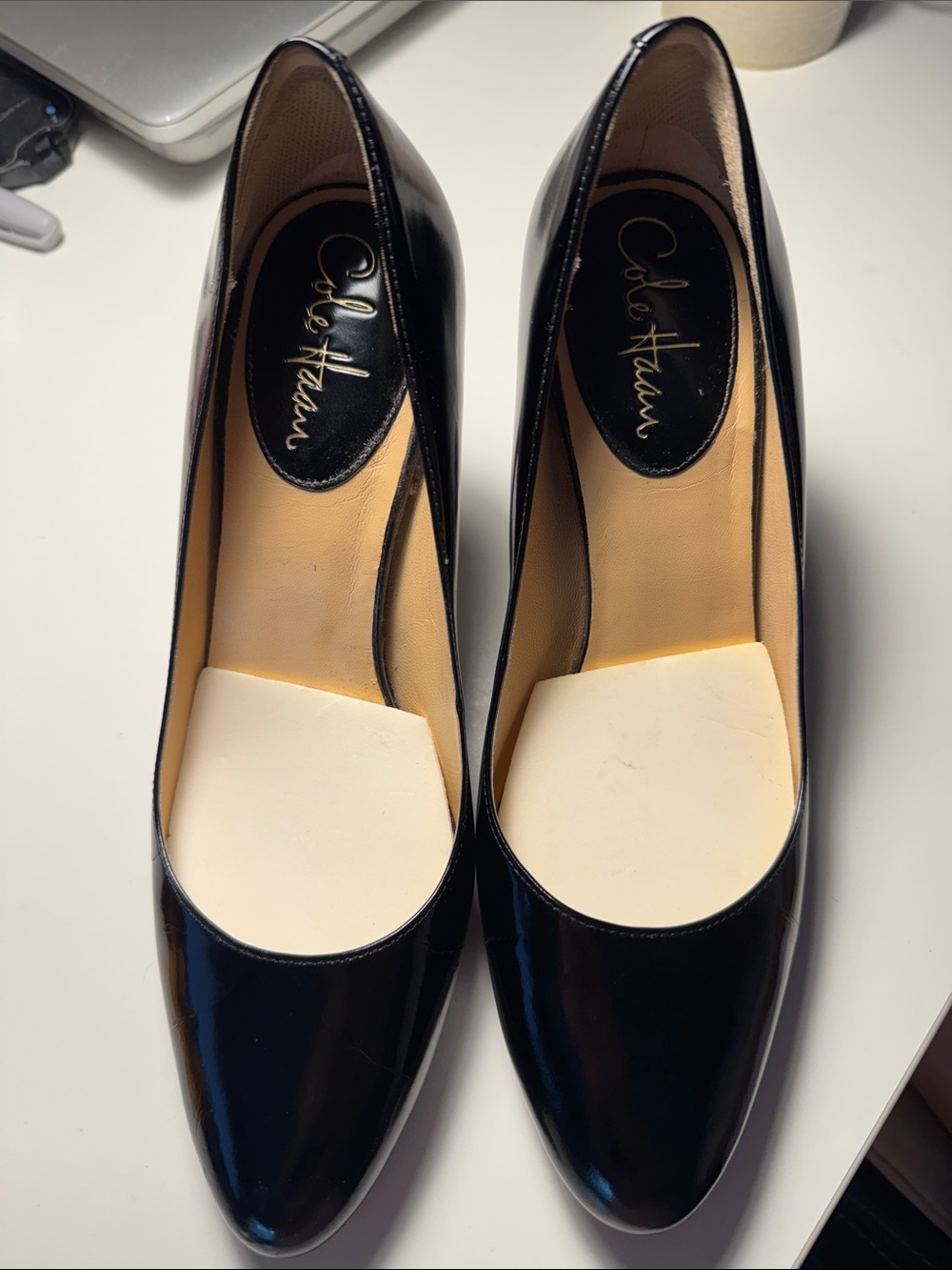 Cole Haan Black Patent Leather Pointed-Toe Pumps - W size 9 1/2 B
